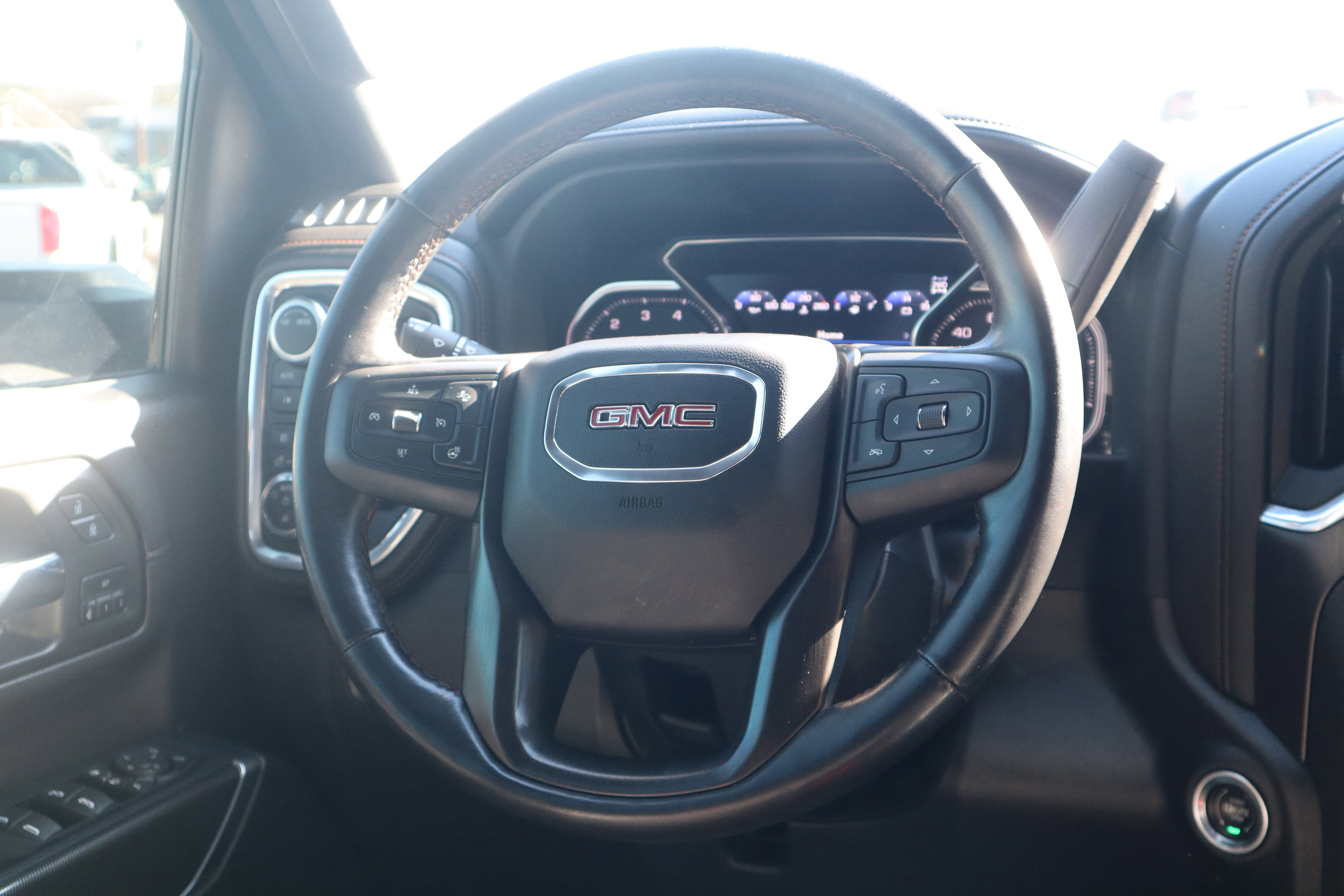 Used 2022 GMC Sierra 2500 AT4 w/ AT4 Premium Plus Package image 15