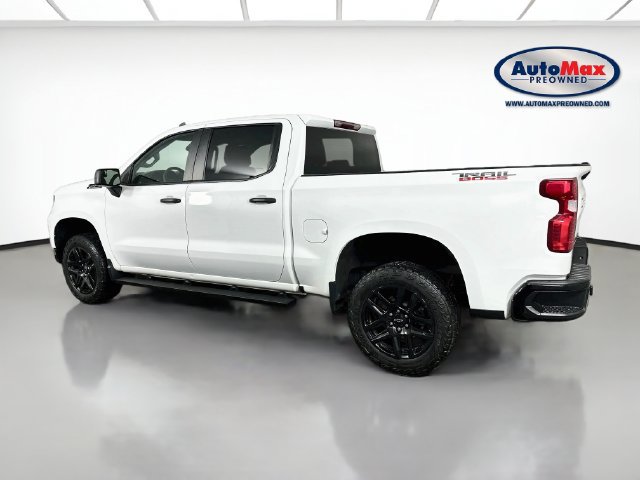 Used 2023 Chevrolet Silverado 1500 Custom Trail Boss w/ LPO, Dark Essentials Package AWD/4WD image 4