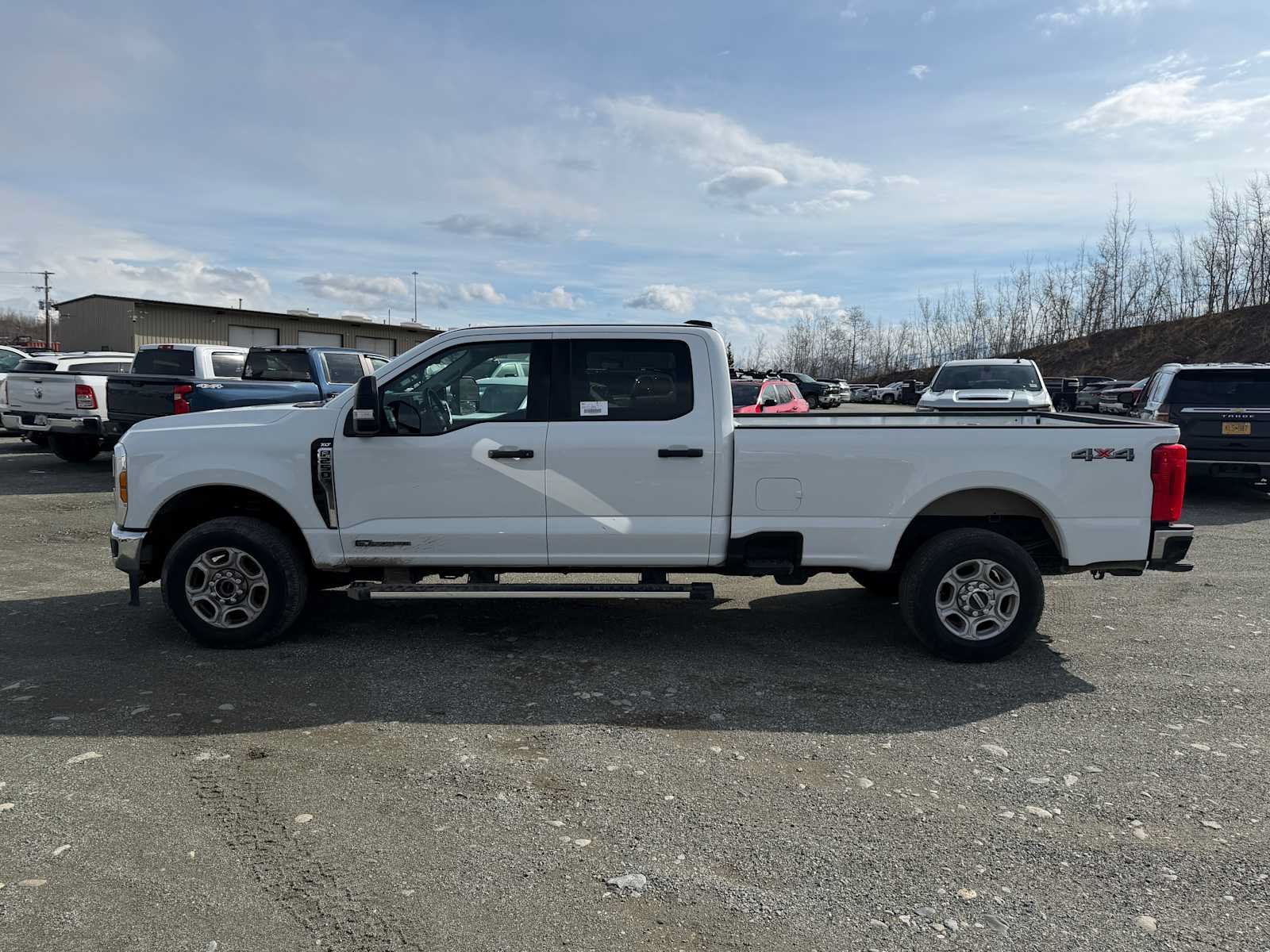 Used 2025 Ford F250 XLT AWD/4WD image 2