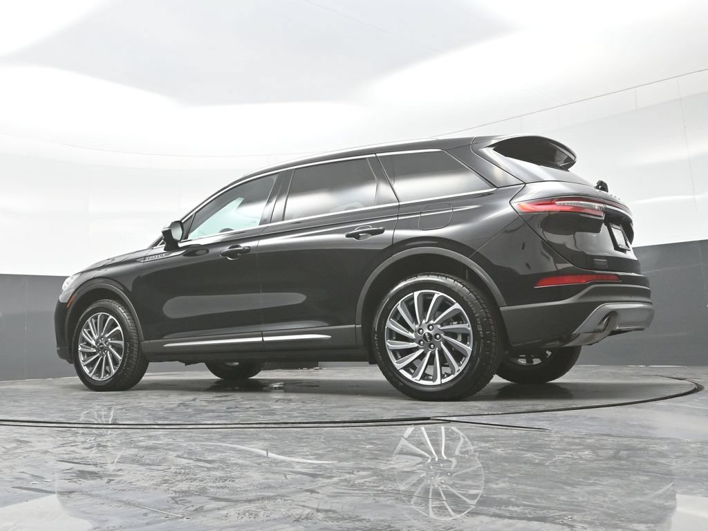 Used 2024 Lincoln Corsair Reserve w/ Equipment Group 201A AWD/4WD image 26