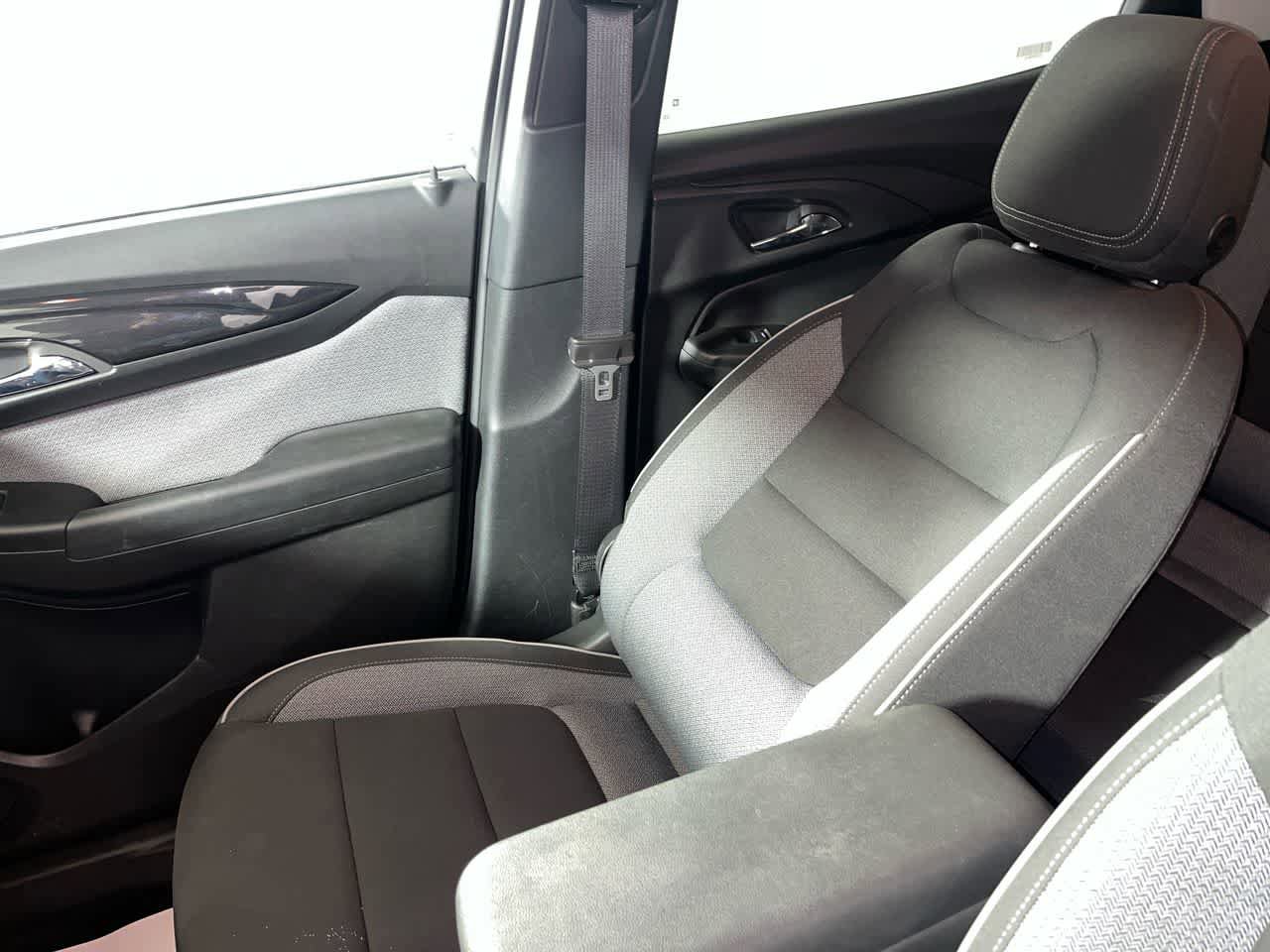 Used 2025 Chevrolet TrailBlazer LT FWD image 25
