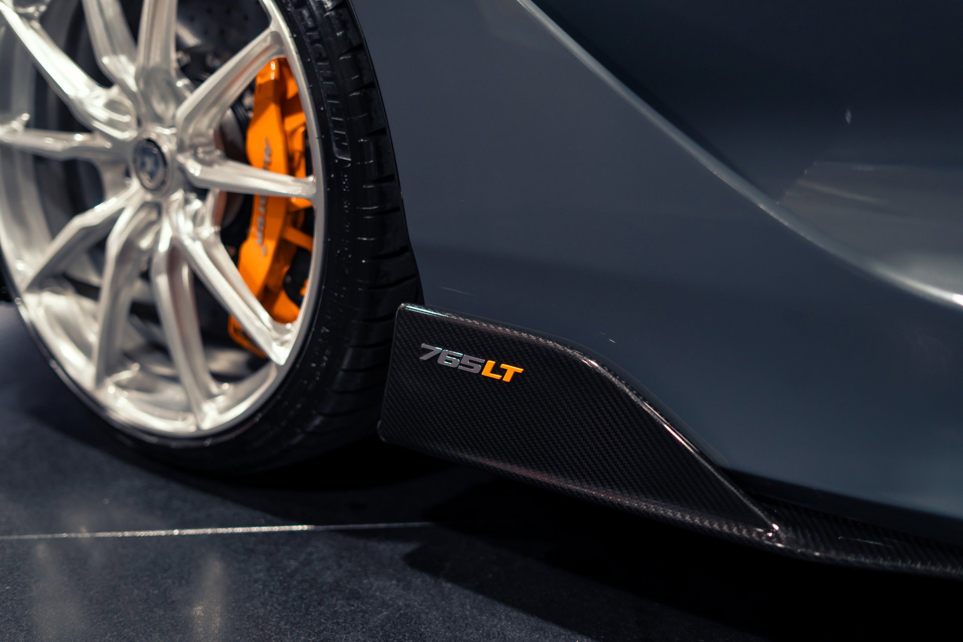 Used 2021 McLaren 765LT RWD image 25