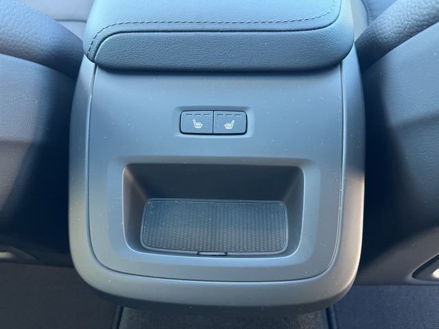 New 2026 Volvo V60 B5 Cross Country Plus w/ Climate Package image 17