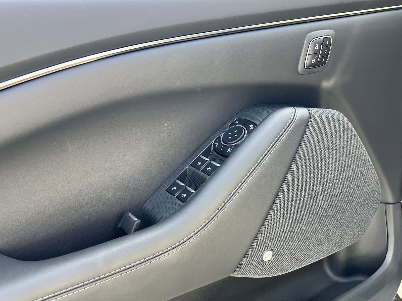 New 2025 Ford Mustang Mach-E Premium image 15