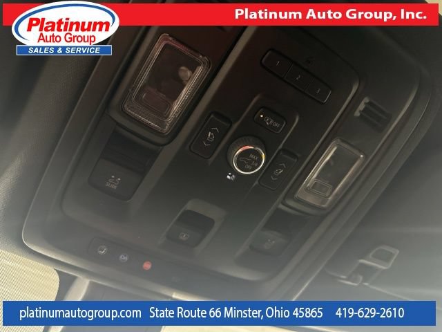 Used 2022 Chevrolet Tahoe LT w/ Luxury Package AWD/4WD image 23