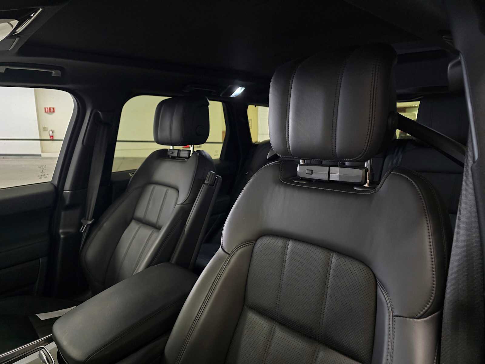 Used 2019 Land Rover Range Rover Sport HSE image 23