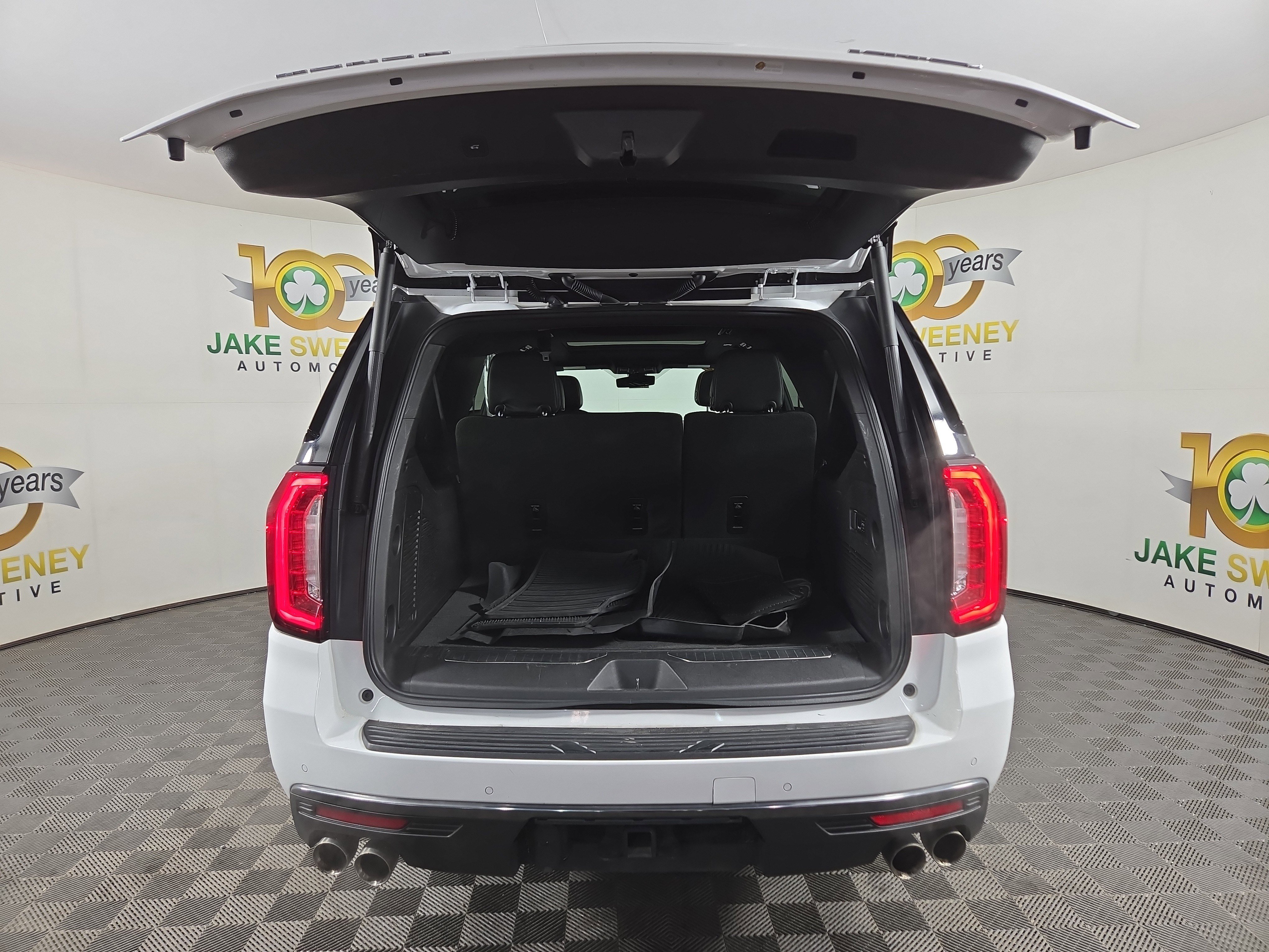 Certified 2022 GMC Yukon XL AT4 image 36
