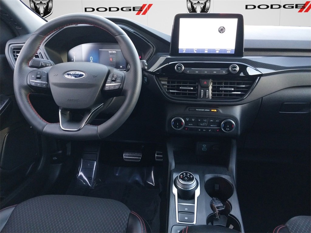 Used 2023 Ford Escape ST-Line image 10