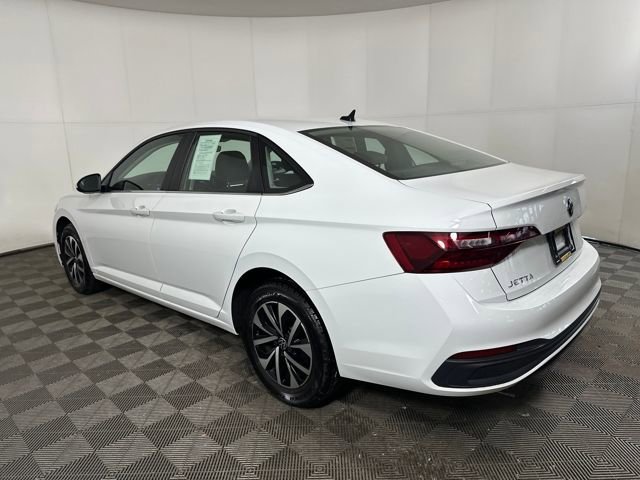 Used 2024 Volkswagen Jetta S image 5