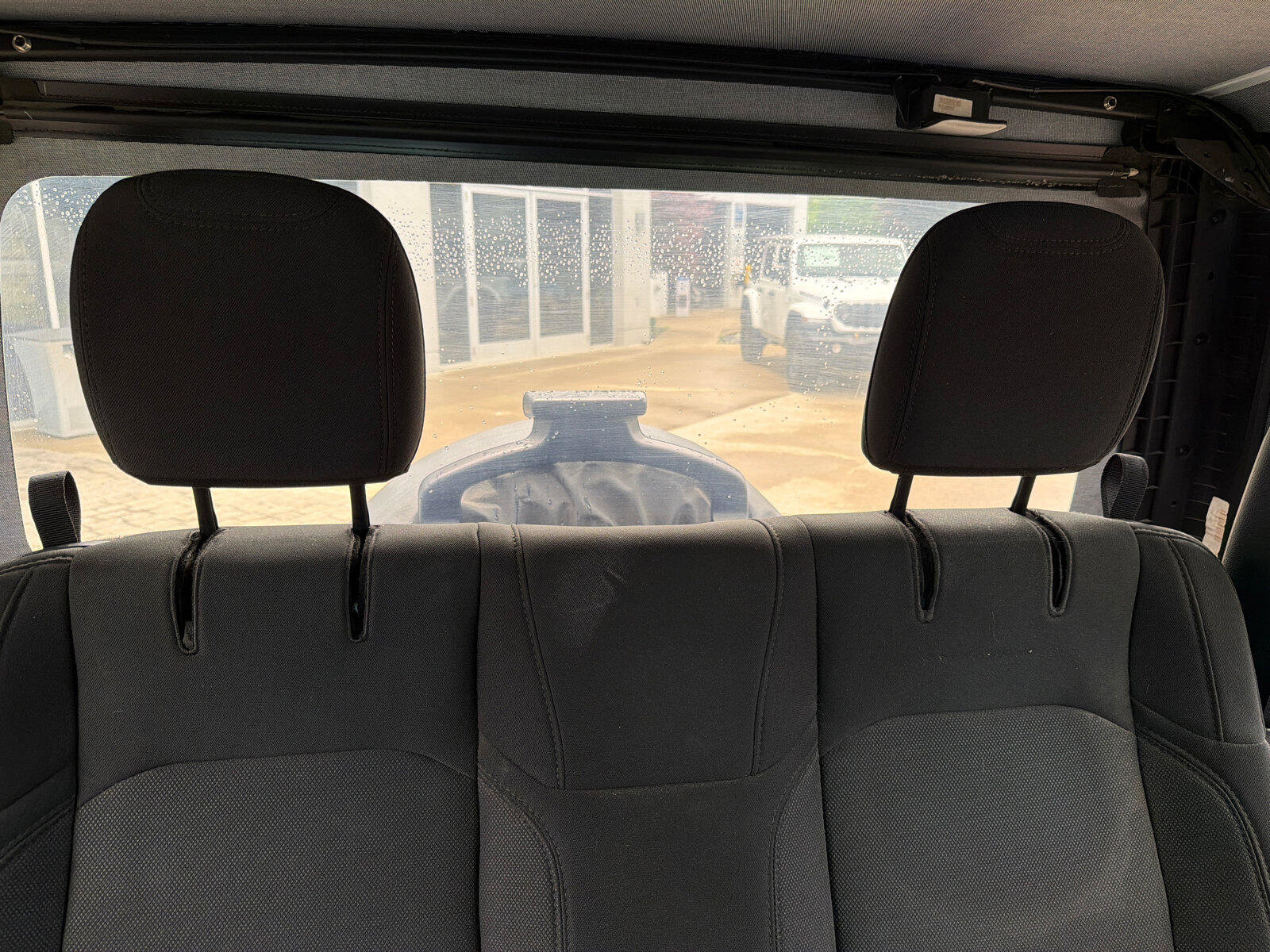 Used 2019 Jeep Wrangler Sport AWD/4WD image 16