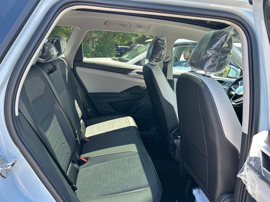 New 2026 Volkswagen Taos SE FWD image 45