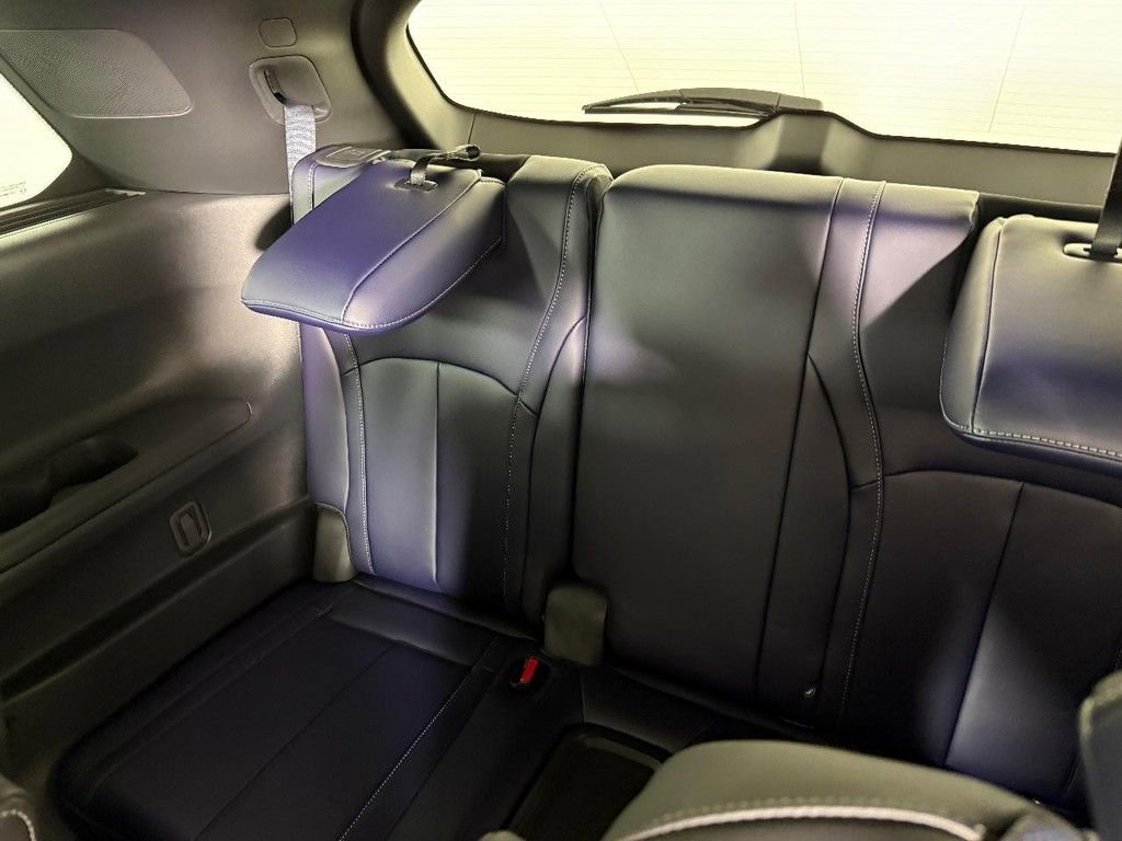 New 2026 INFINITI QX60 Sport image 15