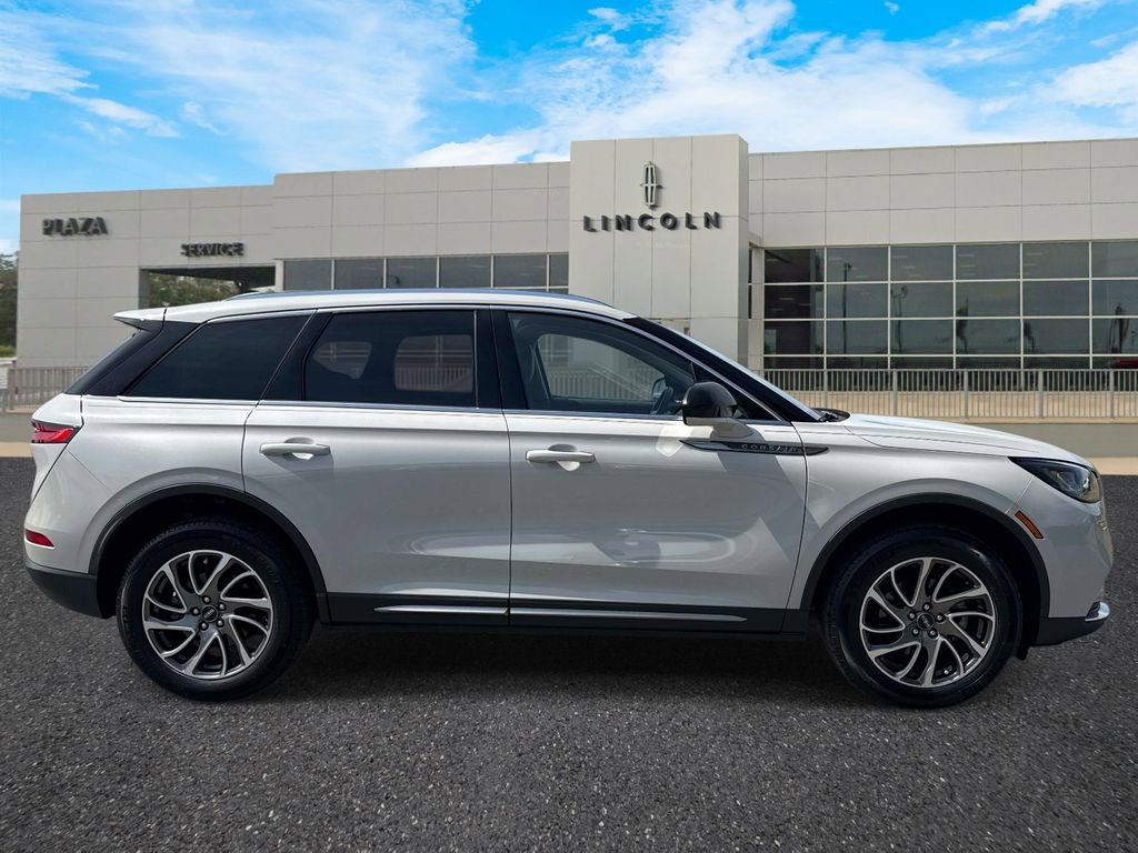 Used 2021 Lincoln Corsair FWD w/ Equipment Group 101A image 2