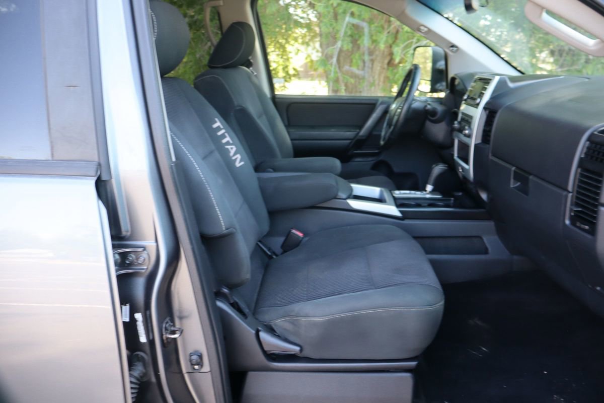 Used 2013 Nissan Titan PRO-4X w/ Pro-4x Premium Utility Pkg AWD/4WD image 22