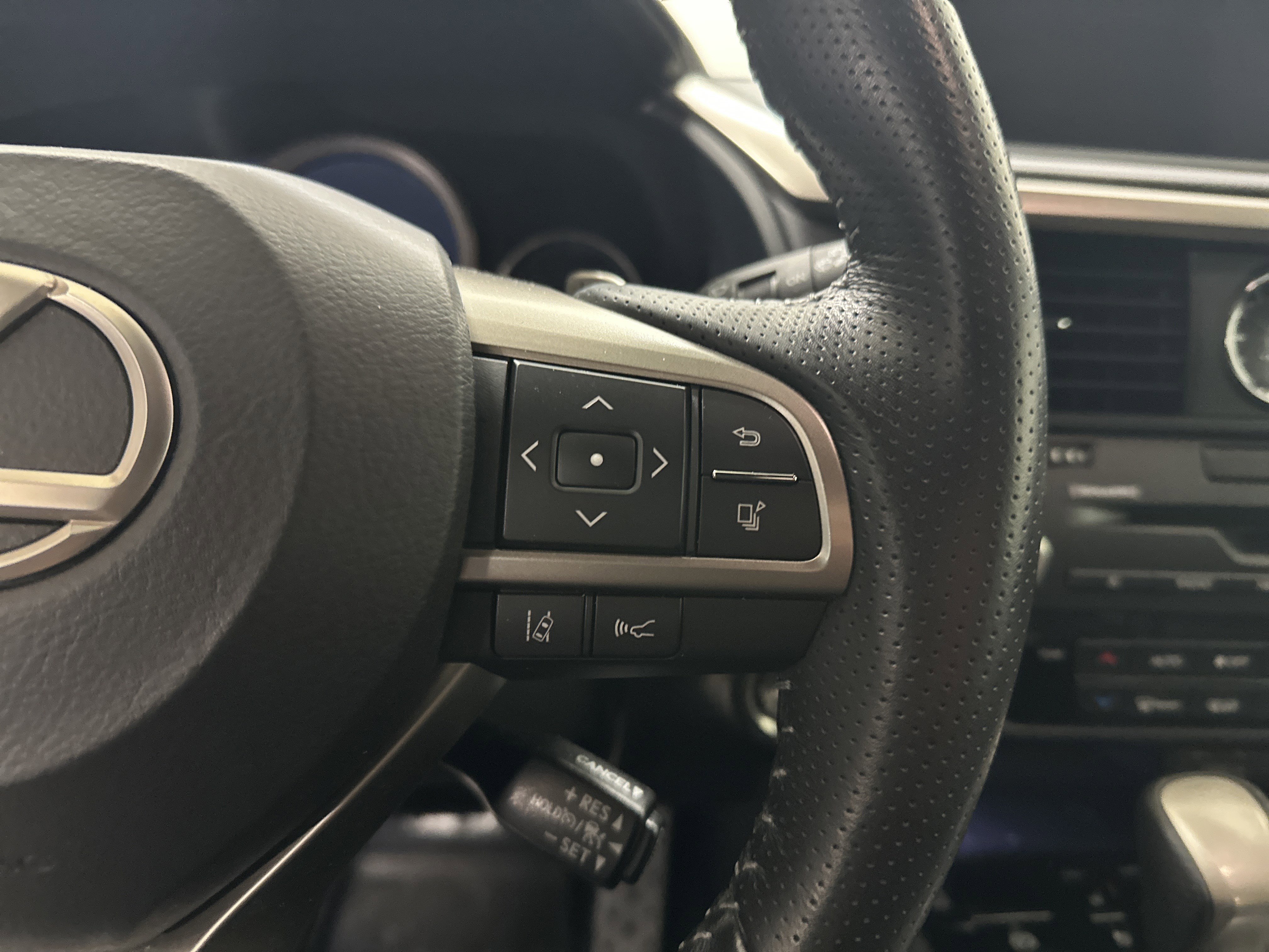 Used 2021 Lexus RX 350 F Sport w/ Cold Area Package image 20