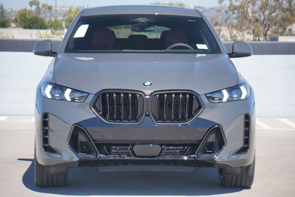 New 2026 BMW X6 xDrive40i w/ Climate Comfort Package image 2