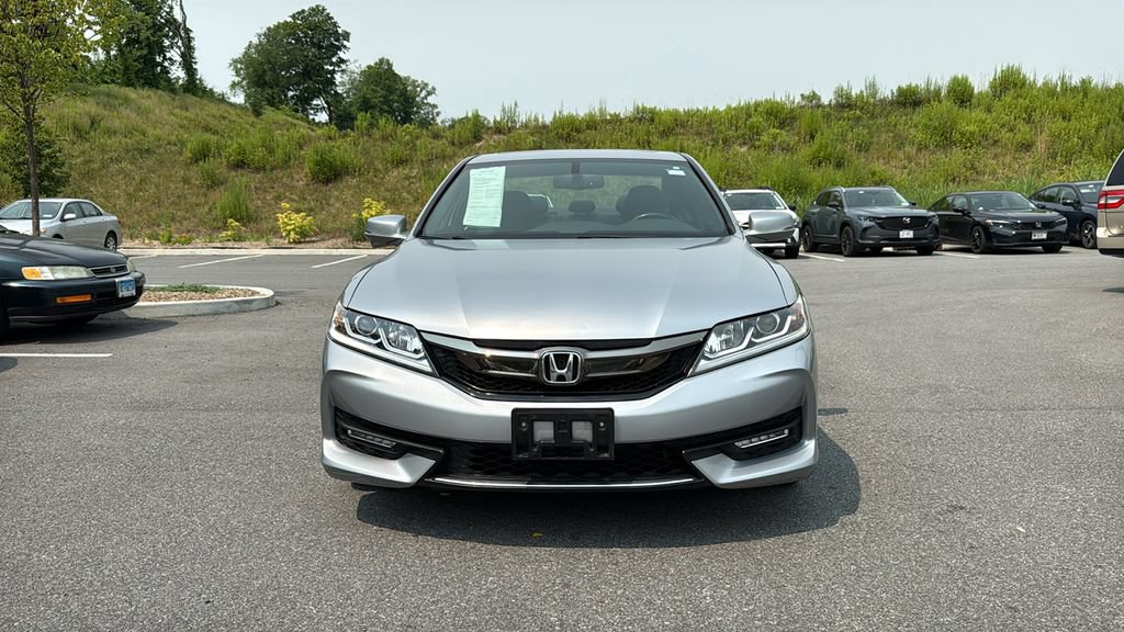 Used 2017 Honda Accord EX-L image 2