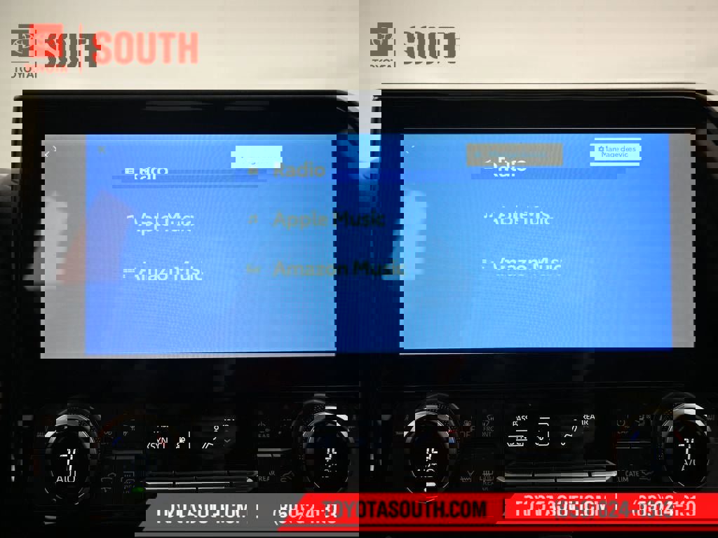 New 2026 Toyota Highlander XLE image 15