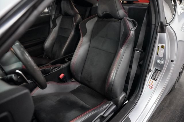 Used 2015 Subaru BRZ Limited w/ Popular Package #1A RWD image 3