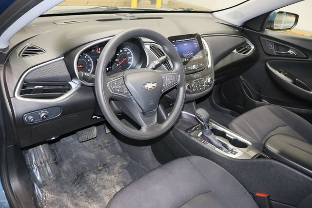 Used 2024 Chevrolet Malibu LT FWD image 22