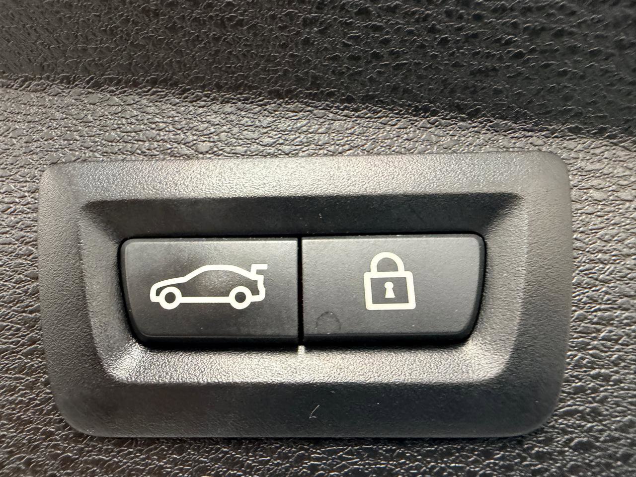 Used 2018 BMW X2 xDrive28i w/ M SportX Package image 33