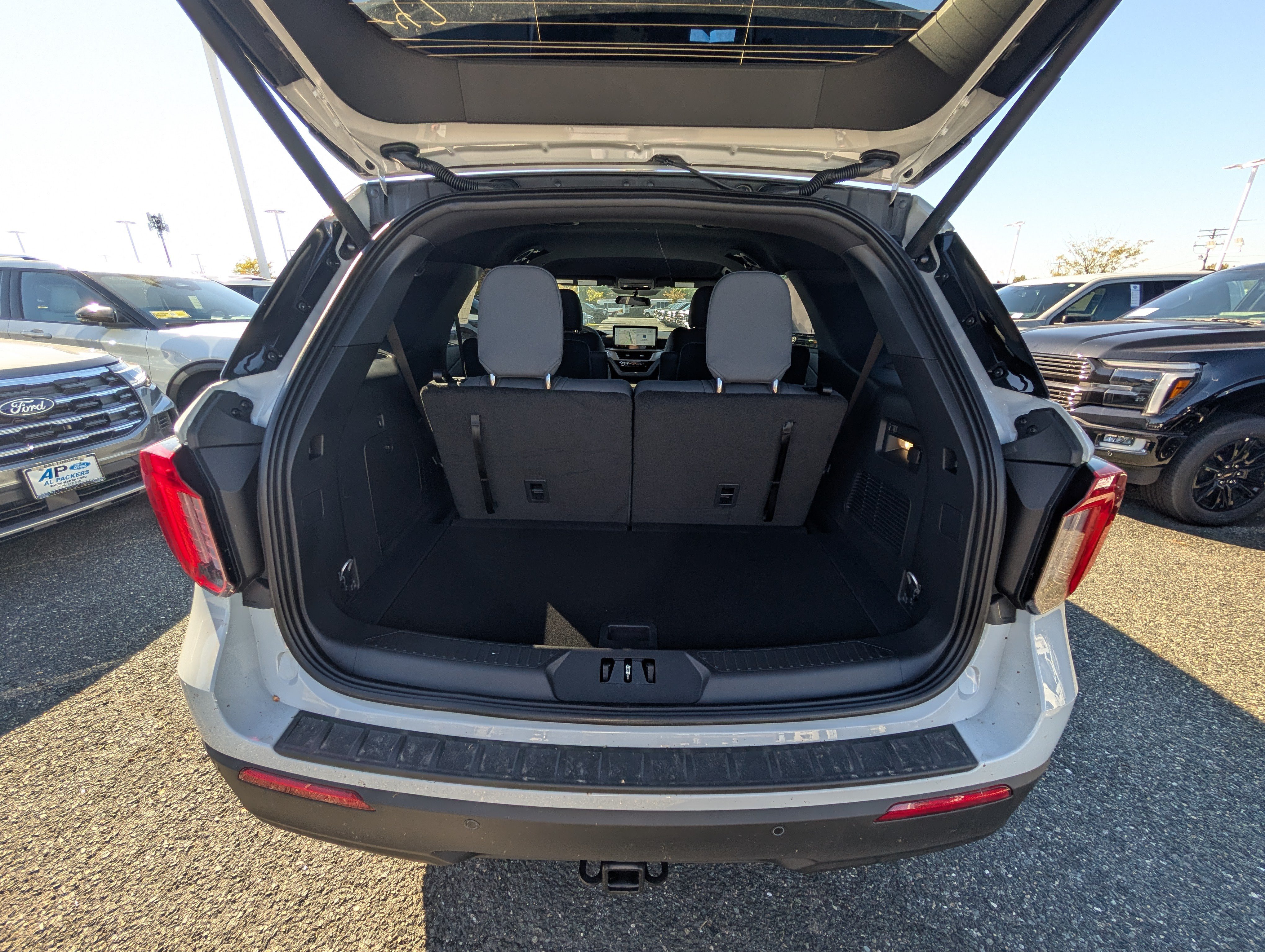 New 2027 Ford Explorer Active AWD/4WD image 9