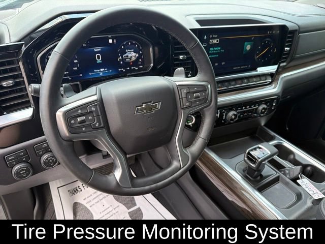 Used 2026 Chevrolet Silverado 1500 LT Trail Boss w/ Convenience Package II AWD/4WD image 27