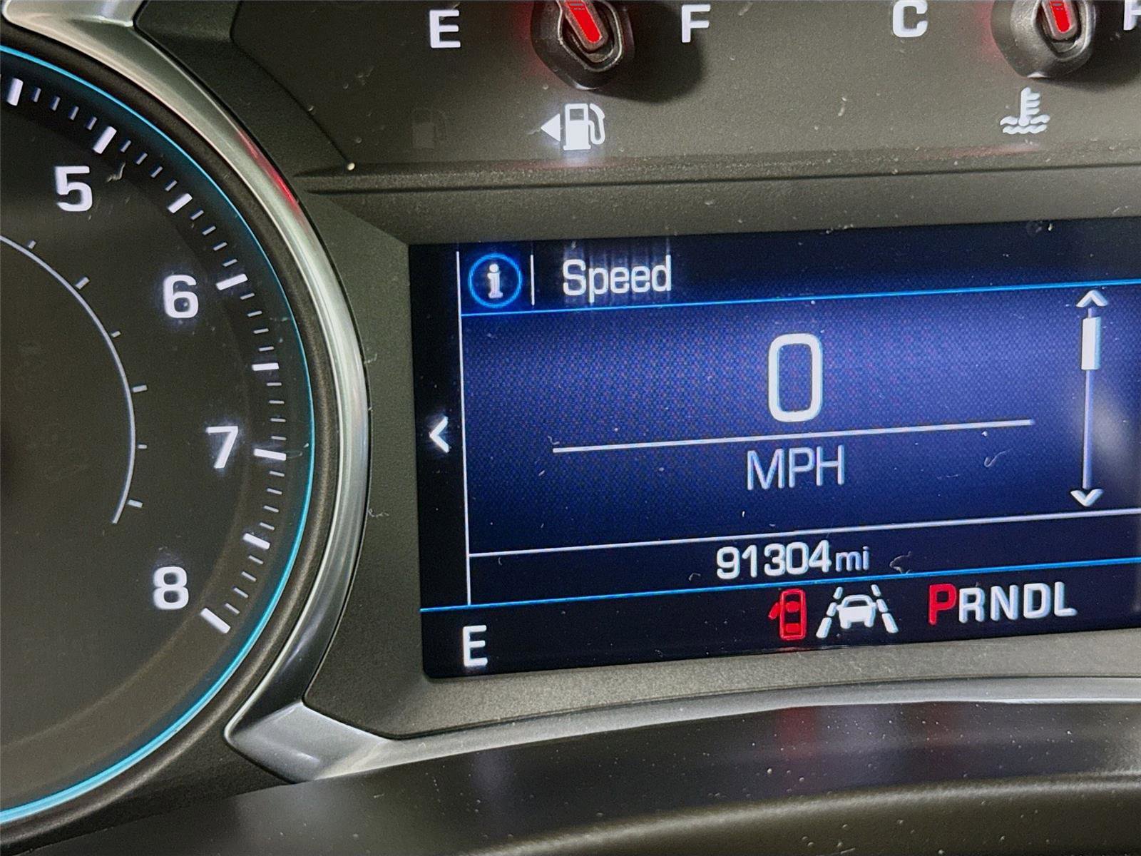 Used 2020 Chevrolet Equinox LT image 2