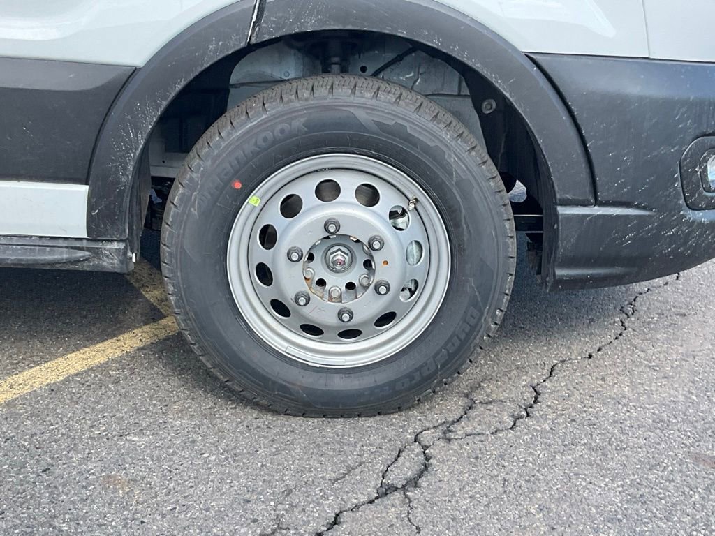 New 2026 Ford Transit 350 Low Roof DRW AWD w/ Interior Upgrade Package image 21