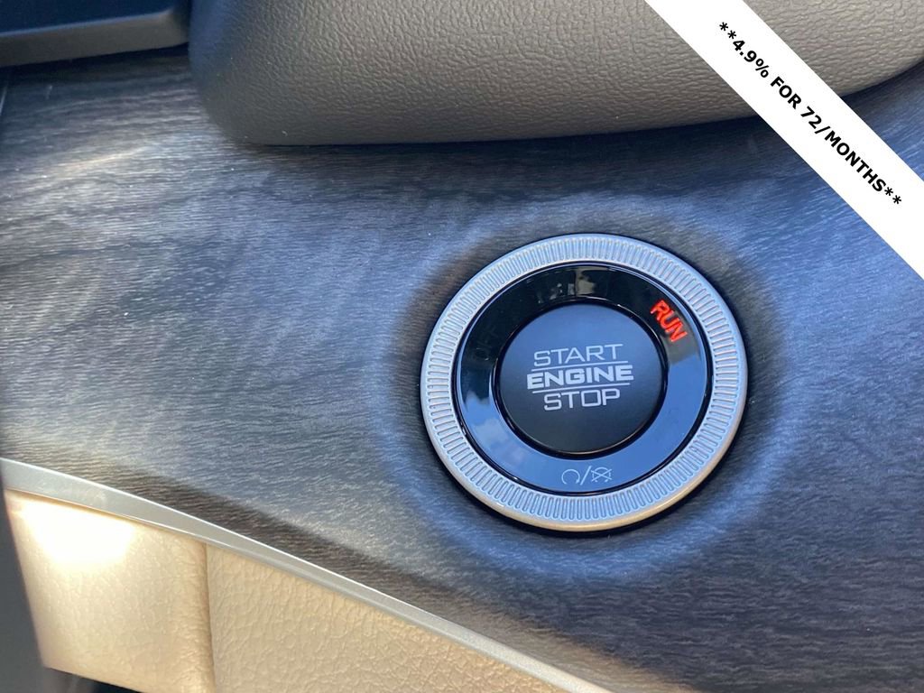 New 2025 Jeep Grand Cherokee Limited image 54