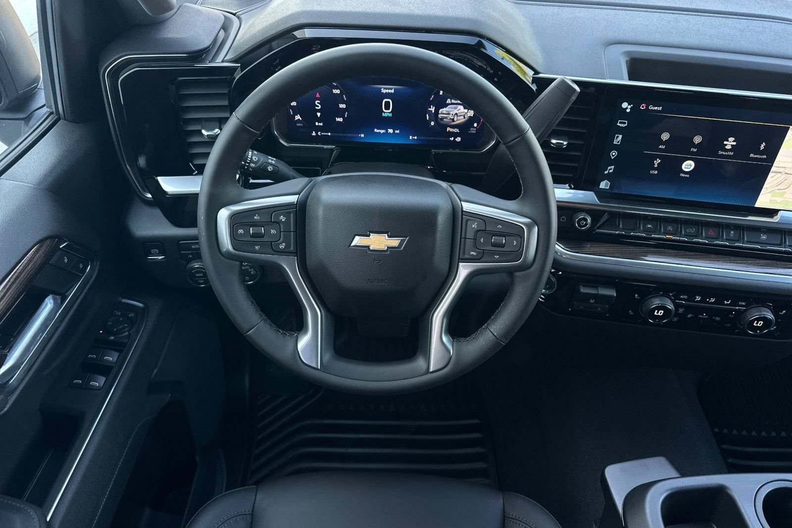 New 2026 Chevrolet Silverado 1500 LT w/ Leather Package AWD/4WD image 14