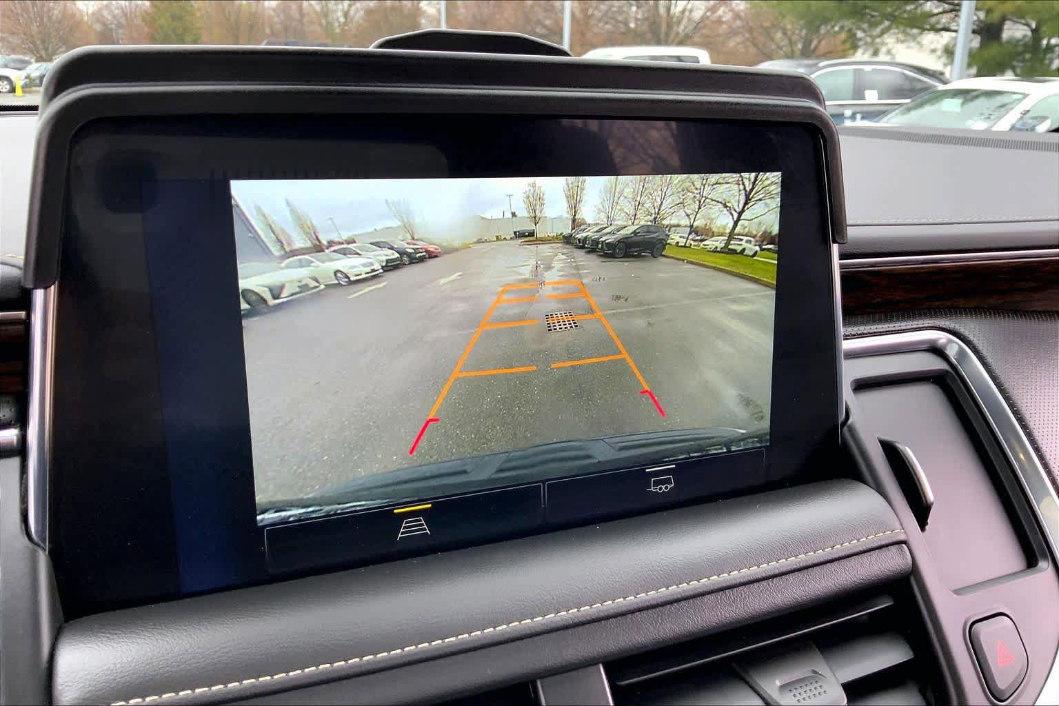 Used 2022 Chevrolet Tahoe Premier AWD/4WD image 28