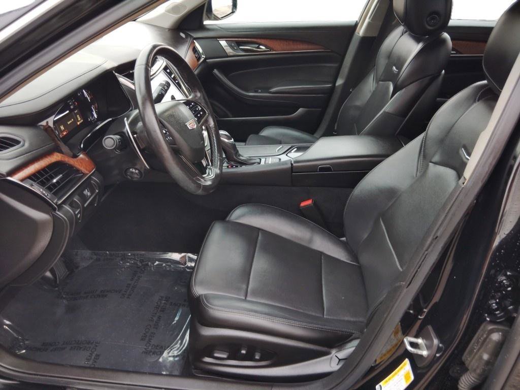 Used 2018 Cadillac CTS Luxury image 15