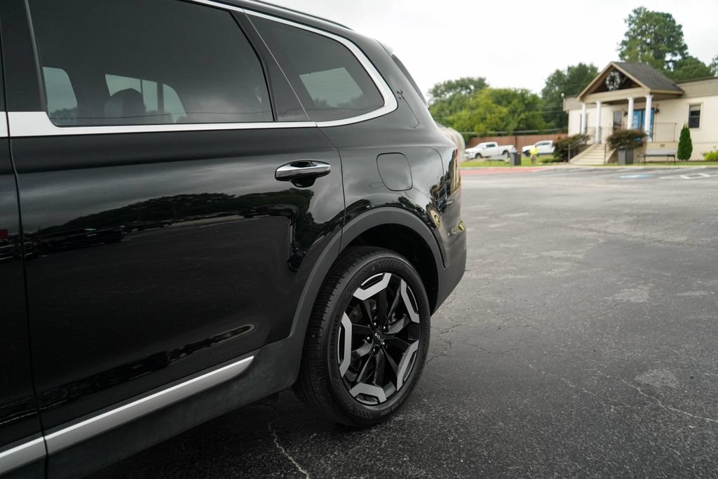 Used 2025 Kia Telluride S FWD image 24