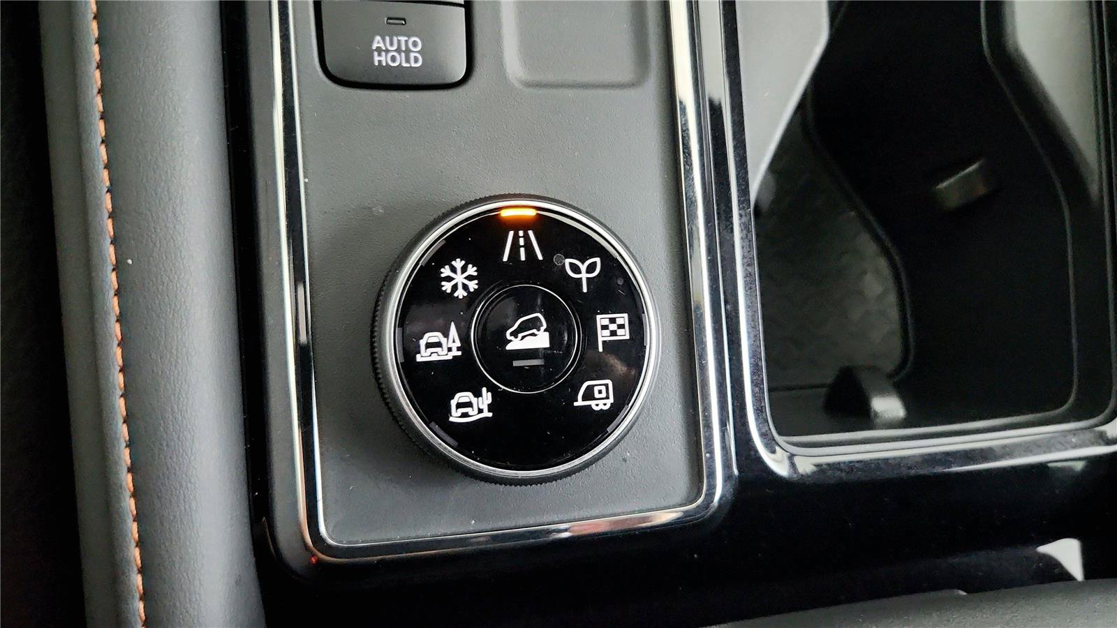 Certified 2025 Nissan Pathfinder Rock Creek AWD/4WD image 28