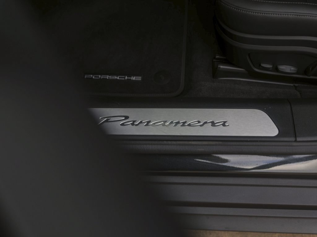 New 2026 Porsche Panamera RWD image 14