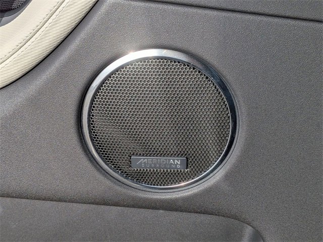 Used 2024 Land Rover Discovery Sport Dynamic SE image 16