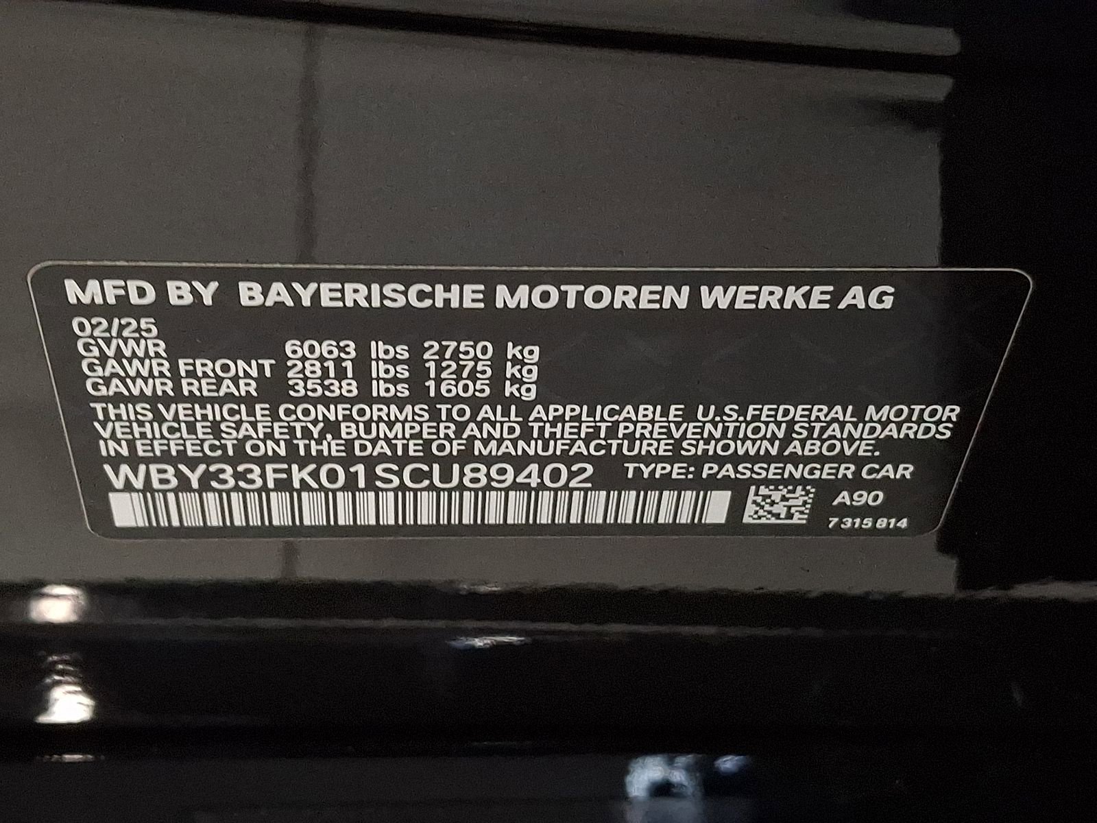 Used 2025 BMW i5 eDrive40i w/ M Sport Package RWD image 25