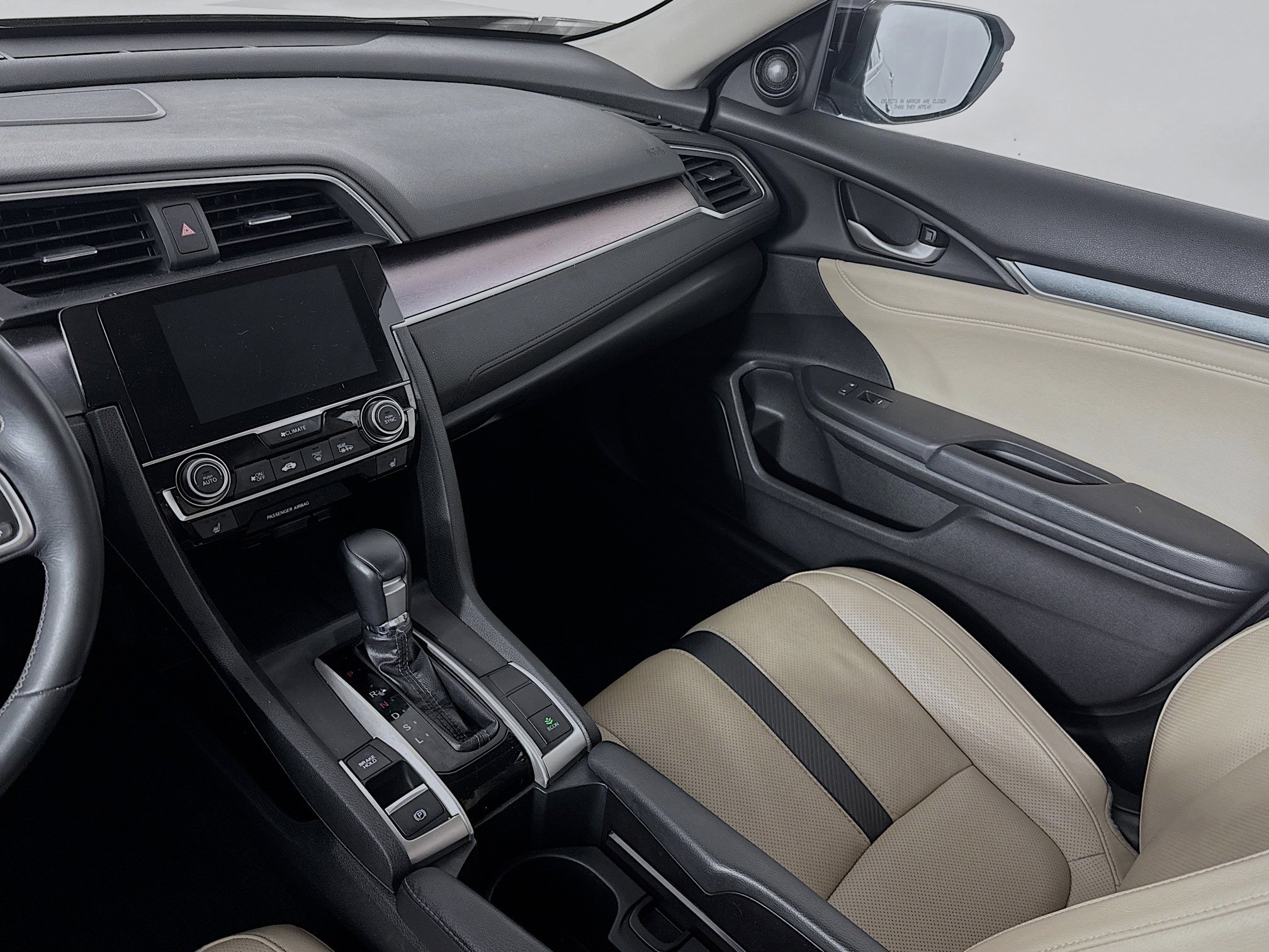 Used 2016 Honda Civic Touring image 24