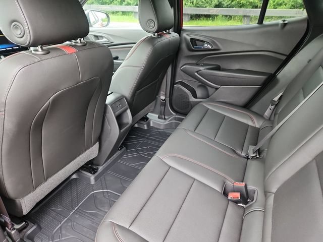 New 2026 Chevrolet Trax RS w/ Driver Confidence Package FWD image 16