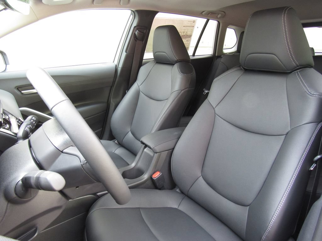New 2026 Toyota Corolla Cross XLE w/ Convenience Package AWD/4WD image 11