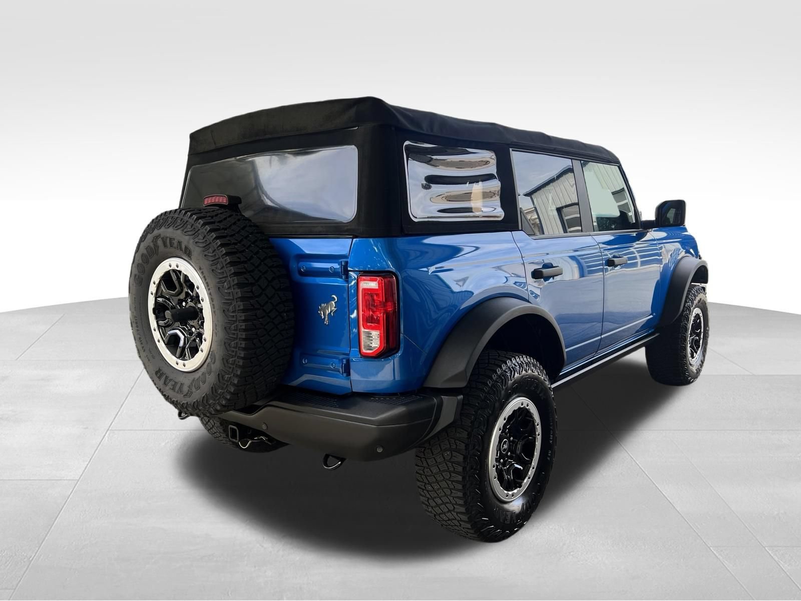 Used 2021 Ford Bronco Black Diamond w/ Sasquatch Package AWD/4WD image 5