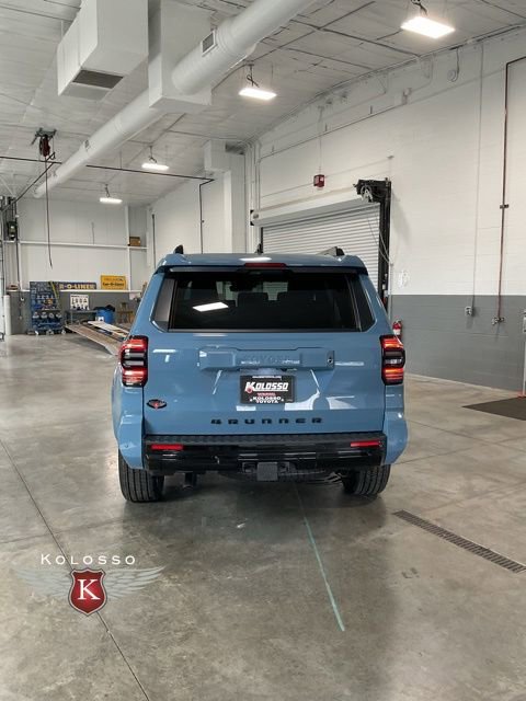 New 2026 Toyota 4Runner TRD Sport Premium AWD/4WD image 5