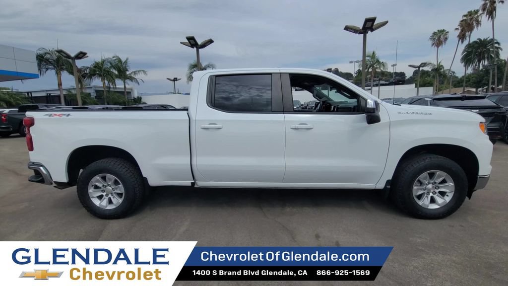 Certified 2023 Chevrolet Silverado 1500 LT w/ Protection Package AWD/4WD image 9