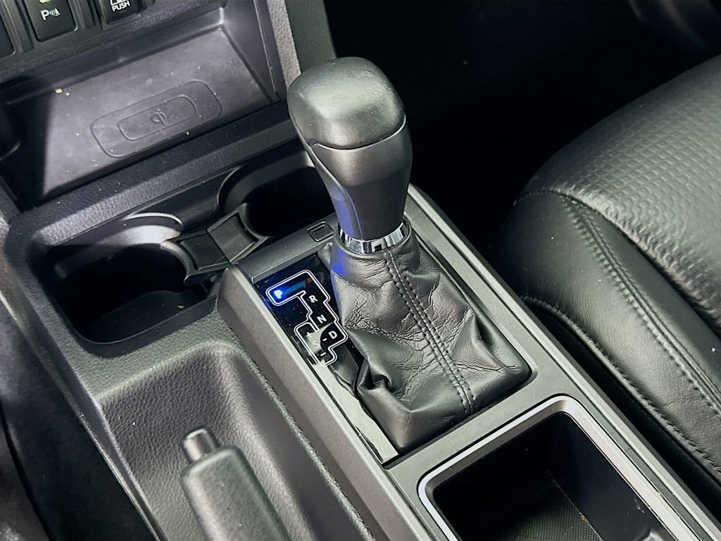 Used 2020 Toyota Tacoma TRD Sport w/ TRD Premium Sport Package image 32