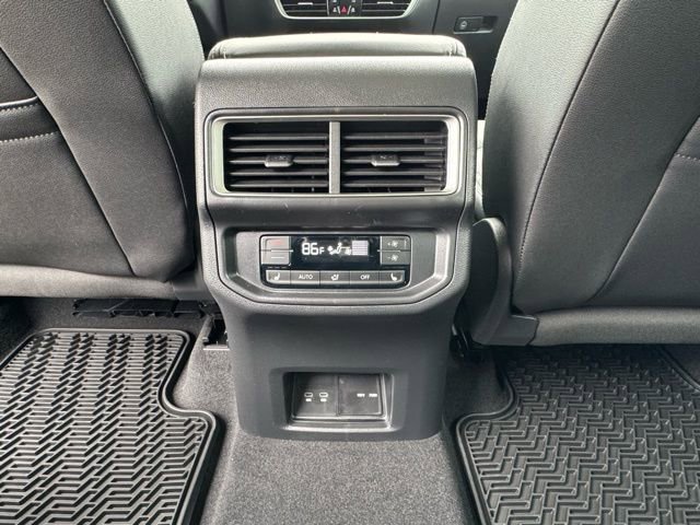 New 2026 Volkswagen Atlas SEL Premium R-Line image 13