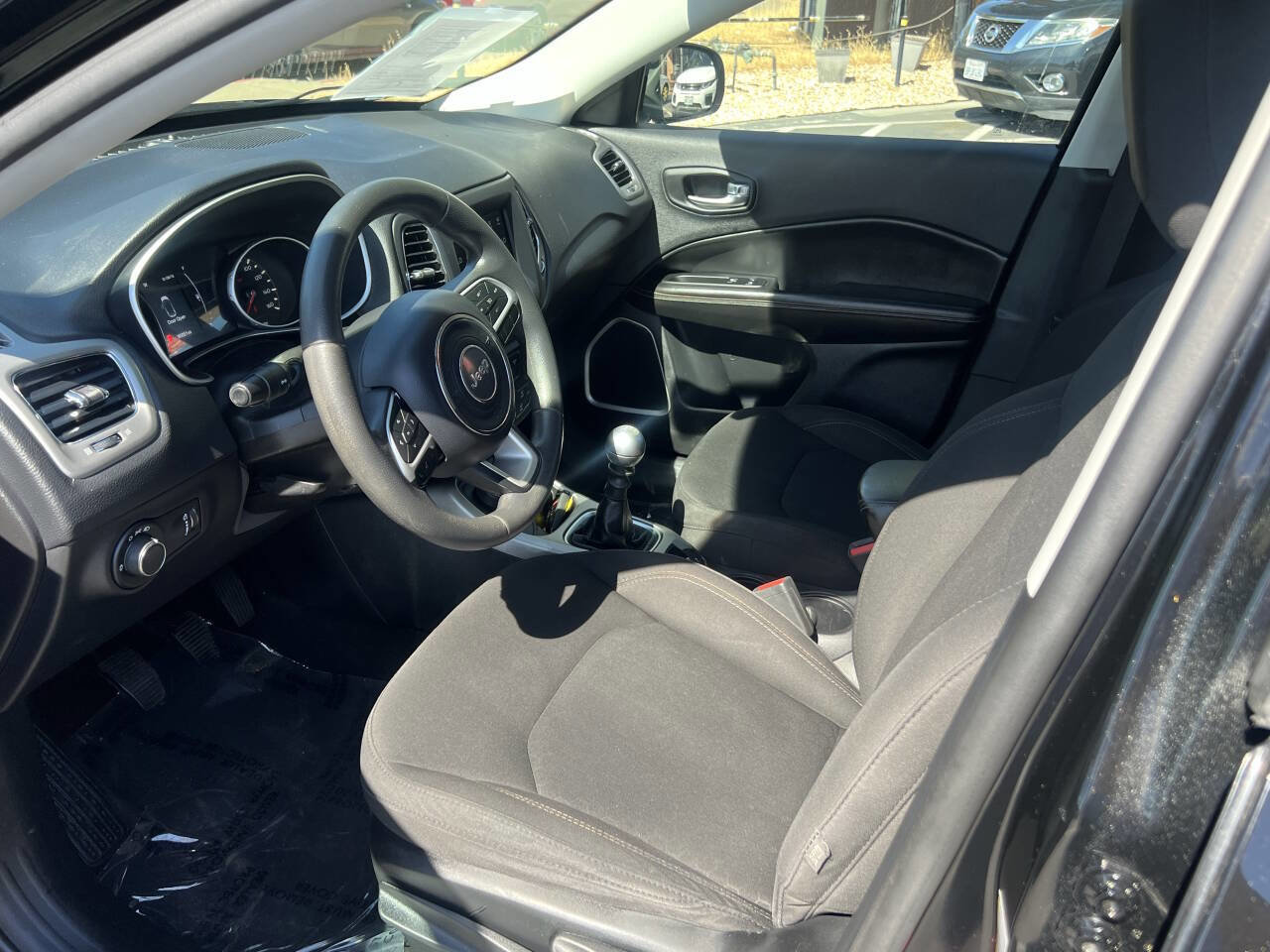 Used 2019 Jeep Compass Sport image 9