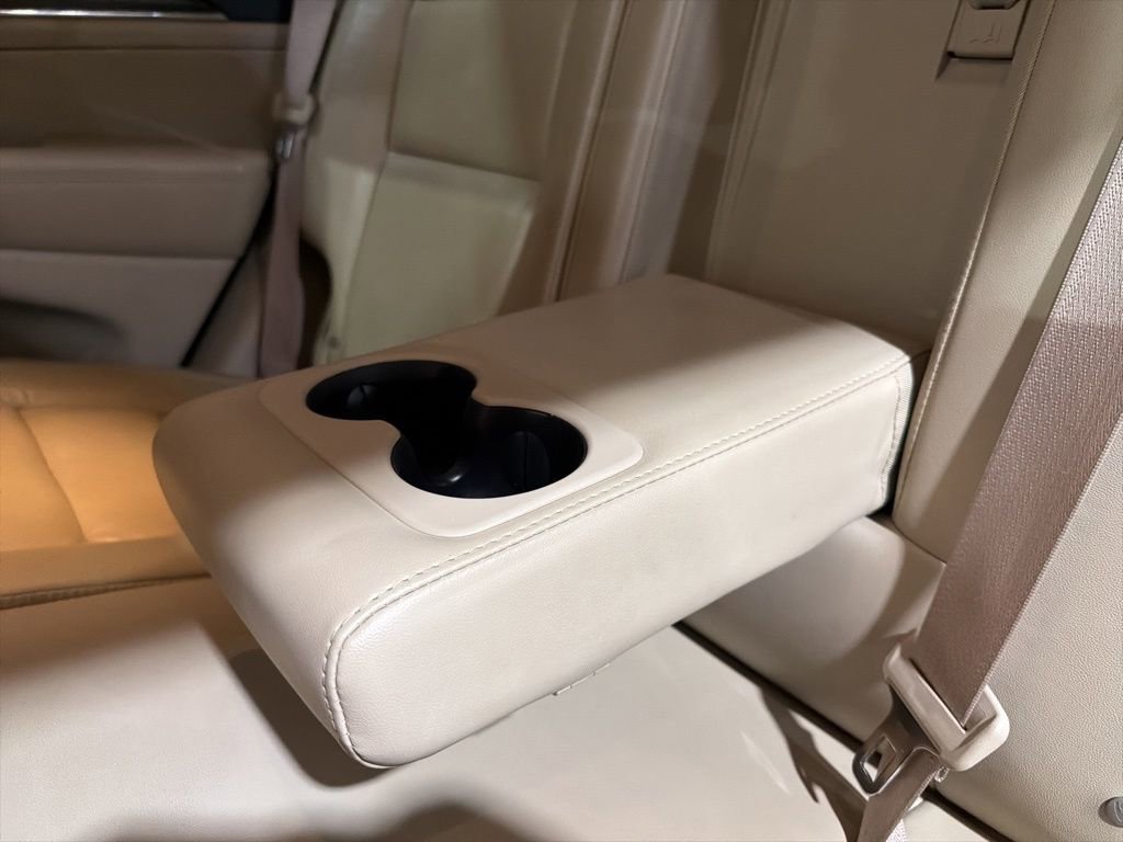 Used 2018 Jeep Grand Cherokee Limited image 31