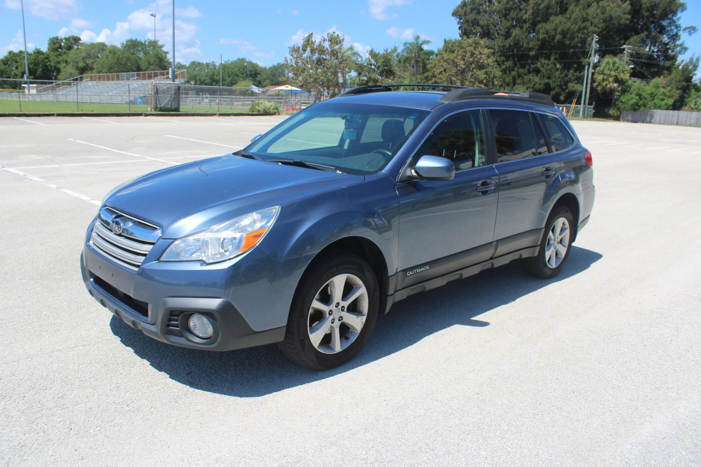 Used 2013 Subaru Outback 2.5i Premium w/ Popular Pkg 1B AWD/4WD image 5