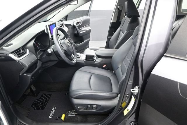 Used 2024 Toyota RAV4 XLE Premium FWD image 11
